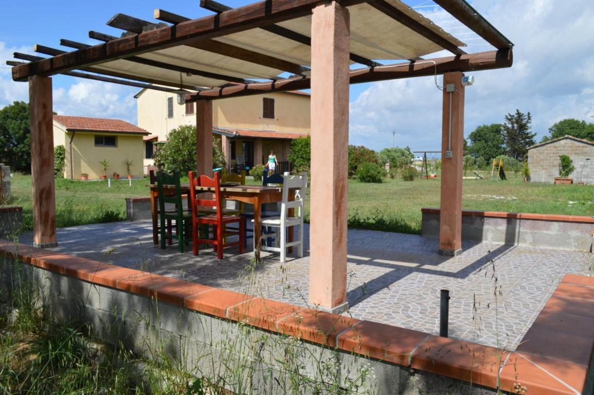 Agriturismo Oasis La Sdriscia Bagian luar foto